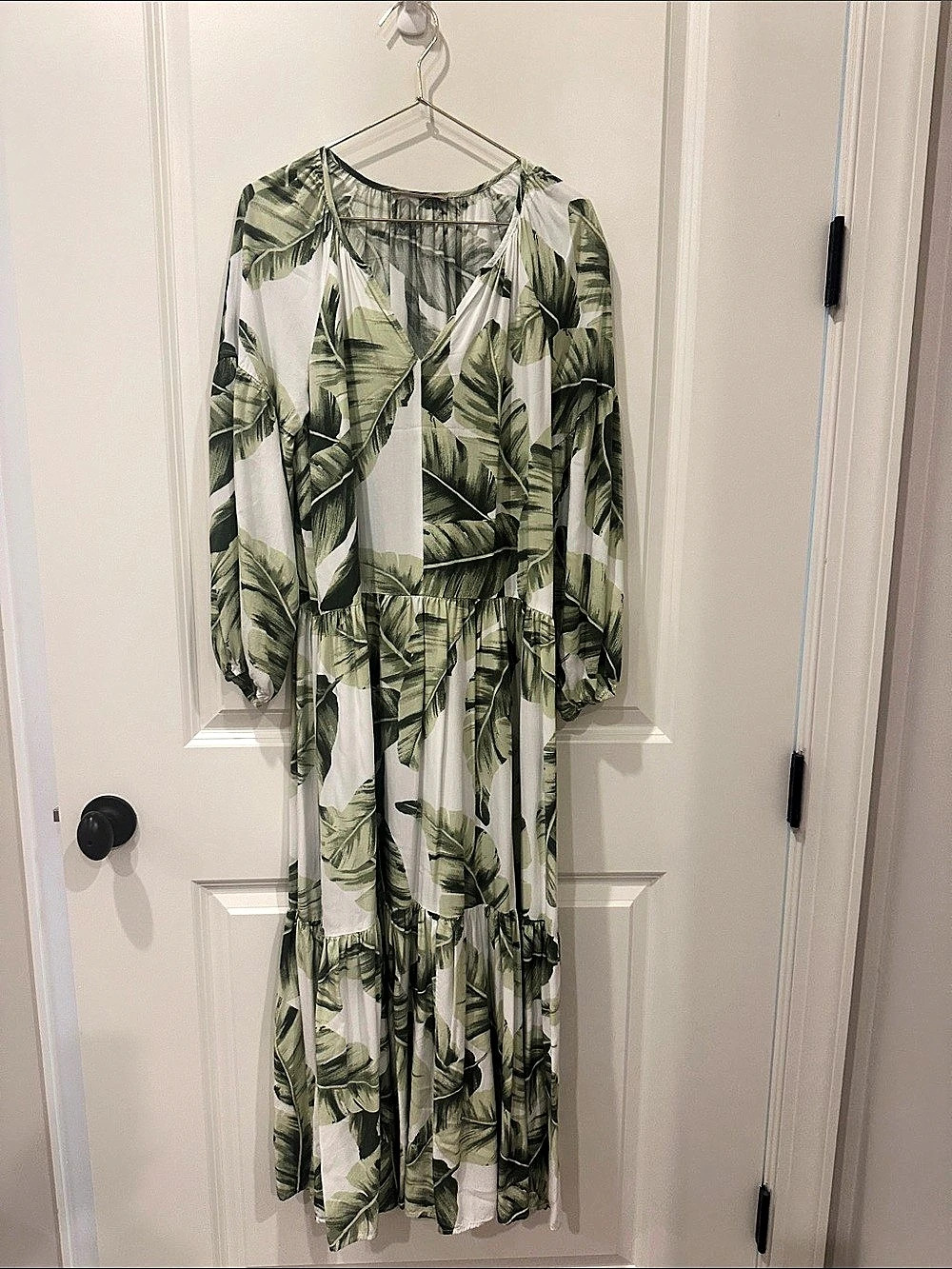 Tropical Leaf Print Maxi Dress